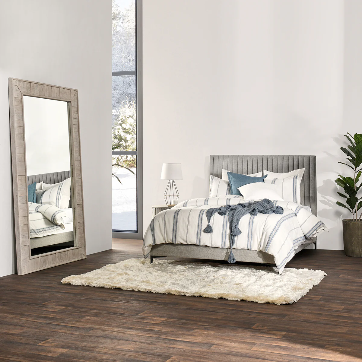Astrid Floor Mirror - White - Image 6