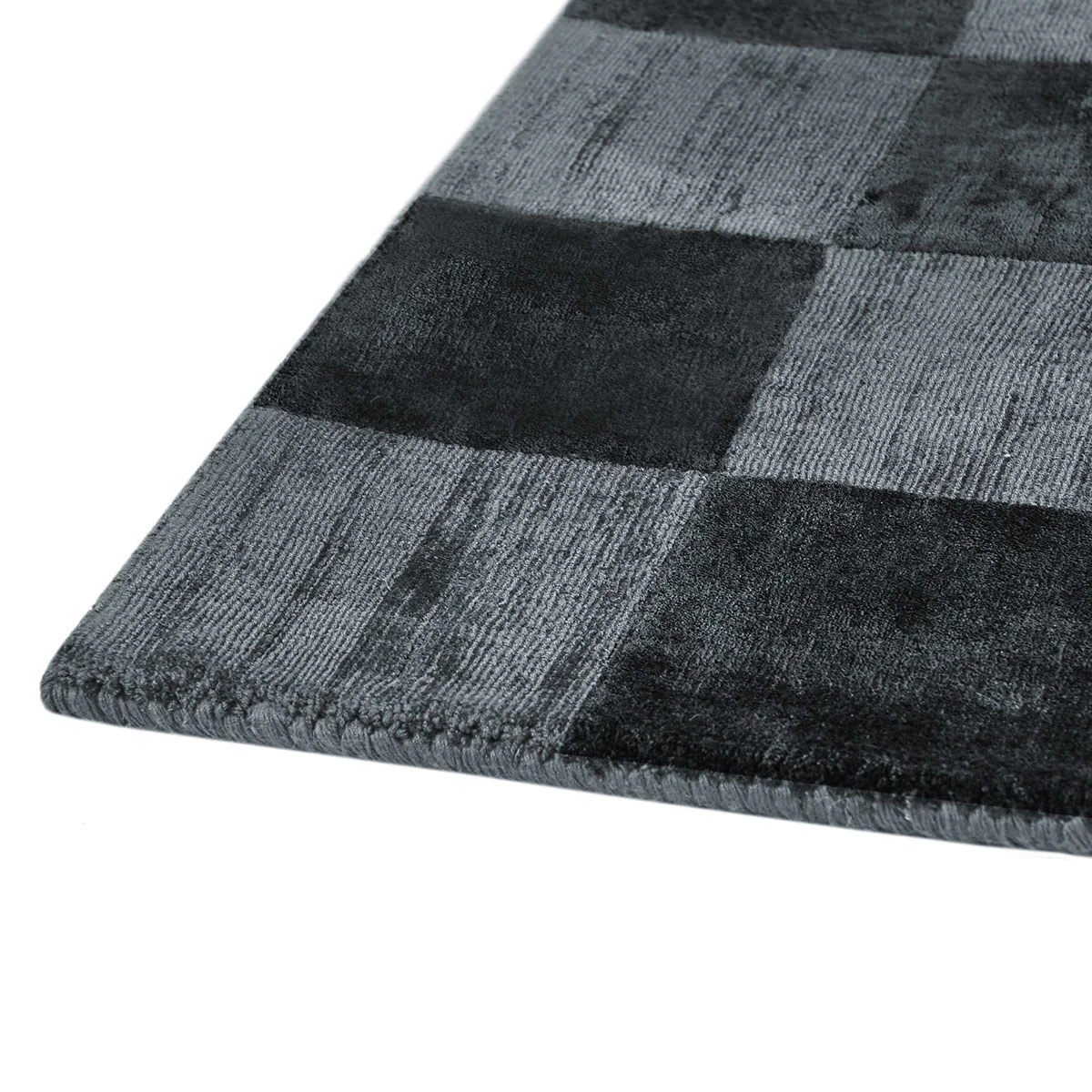 Berlin Check Rug - Ink Blue - Image 11