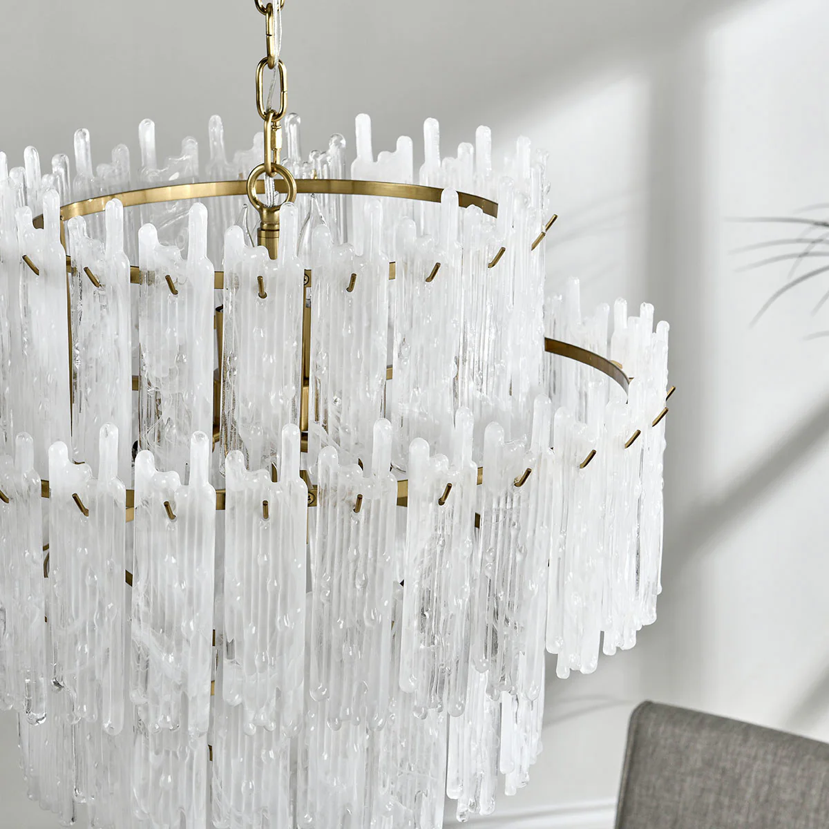 Everly Glass Round Chandelier - Image 5