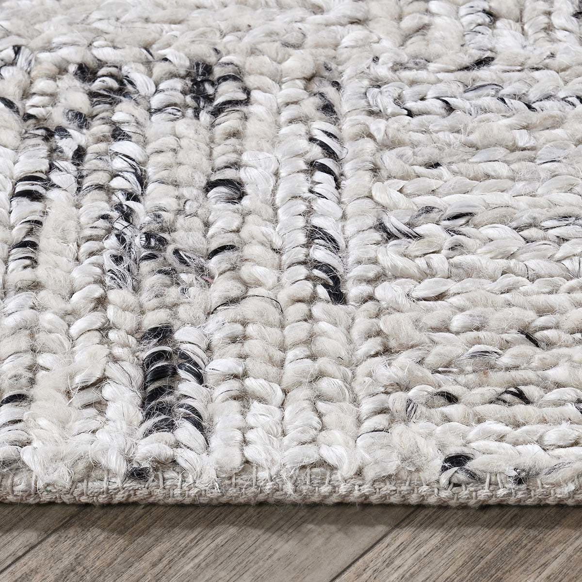 Sosa Rug - Ivory/Black - Image 9